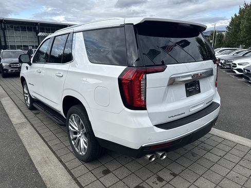 Used 2023 GMC Yukon Denali AWD/4WD image 7