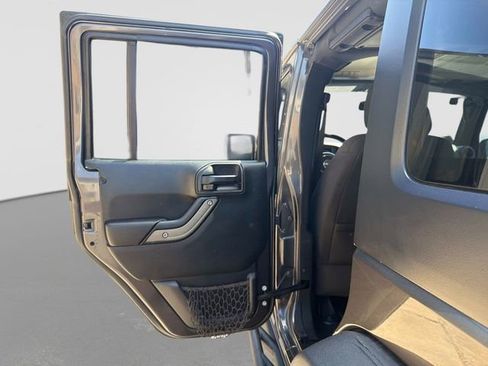 Used 2017 Jeep Wrangler Unlimited Sport w/ Quick Order Package 24S AWD/4WD image 10