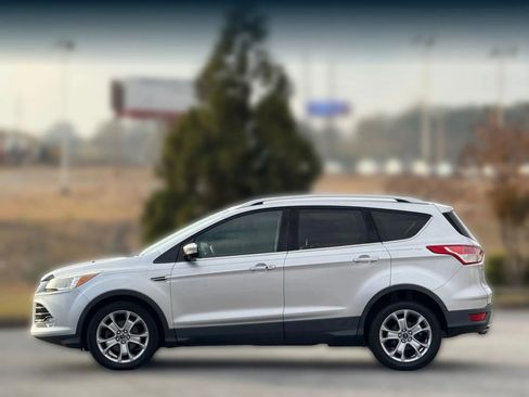 Used 2015 Ford Escape Titanium image 8