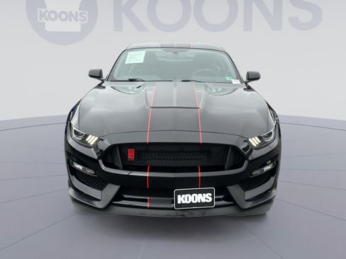 Used 2018 Ford Mustang Shelby GT350R w/ GT350R Equipment Group 920A RWD image 4