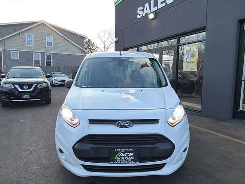Used 2018 Ford Transit Connect XLT image 2