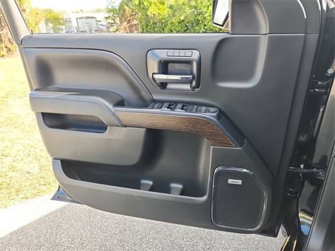 Used 2018 GMC Sierra 1500 Denali image 18