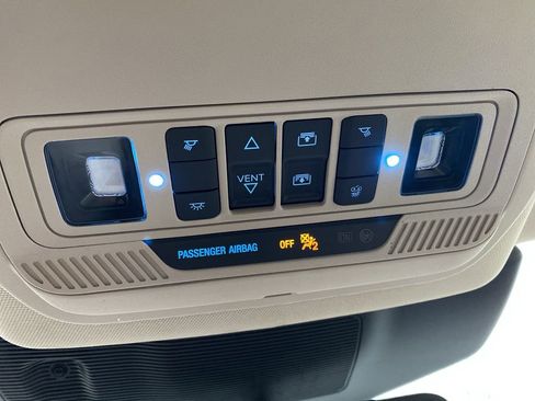 Used 2021 Ford Explorer Platinum w/ Equipment Group 601A image 34