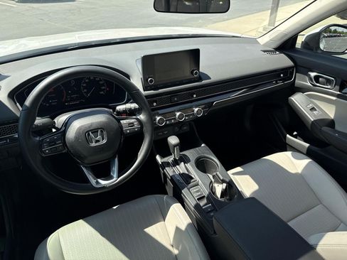 Certified 2024 Honda Civic EX-L image 17