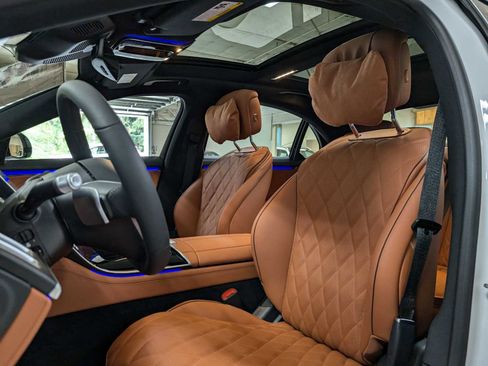 New 2025 Mercedes-Benz S 580 4MATIC Sedan image 25