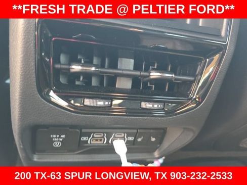 Used 2025 Jeep Grand Cherokee Limited AWD/4WD image 22