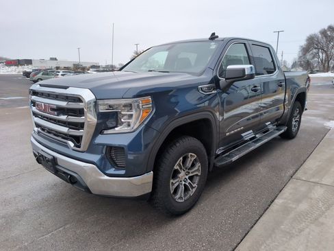 Used 2019 GMC Sierra 1500 SLE image 4