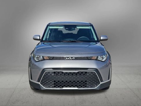 Certified 2025 Kia Soul S image 9