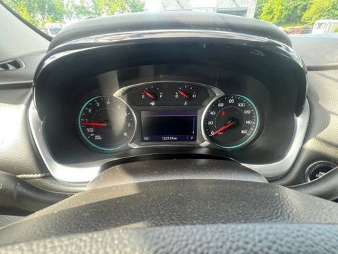 Used 2021 Chevrolet Traverse LT AWD/4WD image 17
