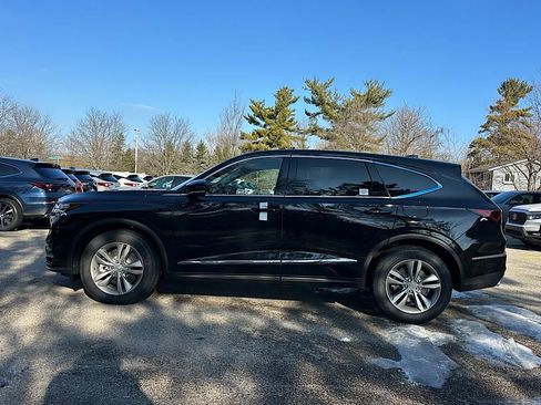 New 2026 Acura MDX SH-AWD image 3