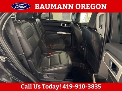 Used 2022 Ford Explorer XLT w/ Equipment Group 202A AWD/4WD image 12