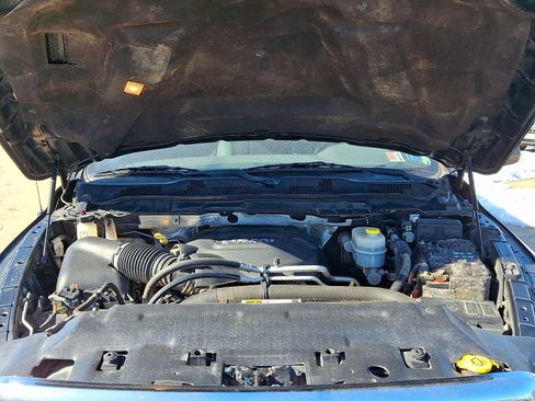 Used 2017 RAM 2500 SLT w/ Snow Chief Group image 29