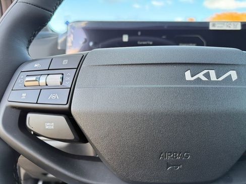 New 2026 Kia Sportage X-Line w/ X-Line Technology Package AWD/4WD image 24