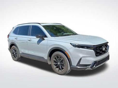 Used 2025 Nissan Rogue S AWD/4WD image 9