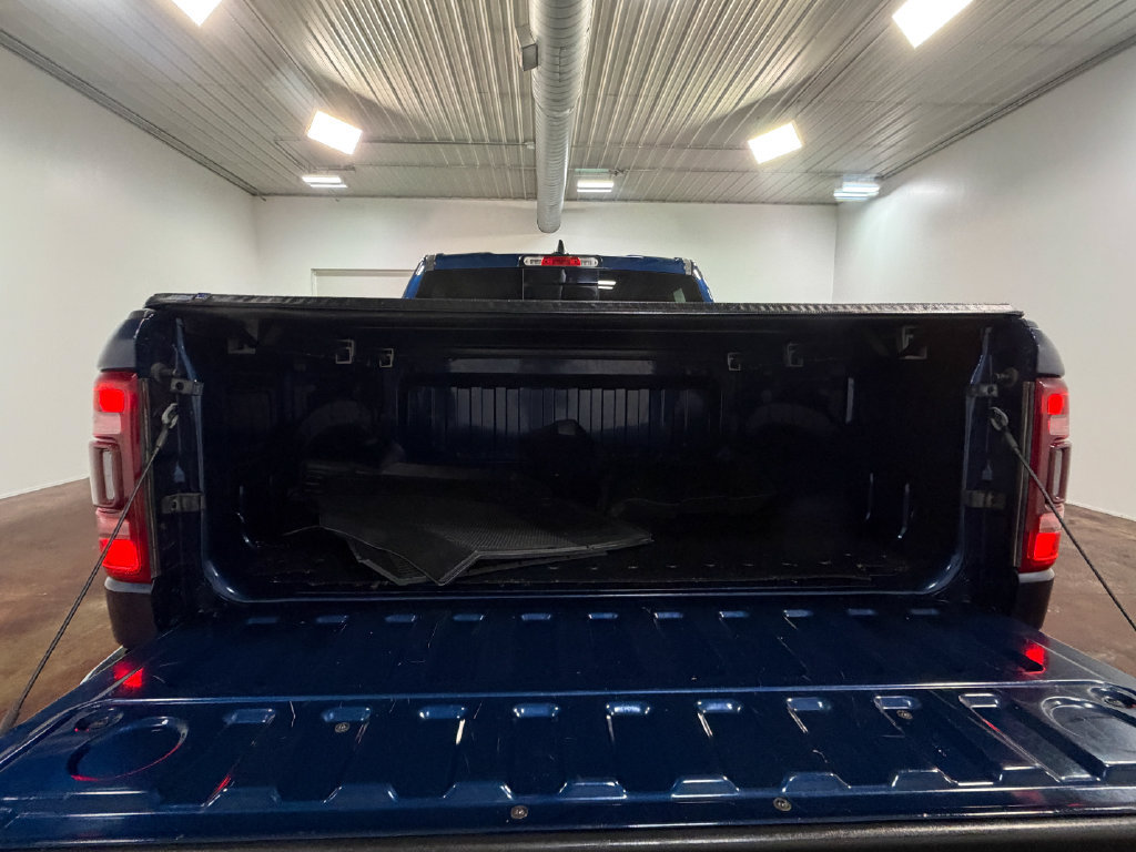 Used 2023 RAM 1500 Laramie AWD/4WD image 27