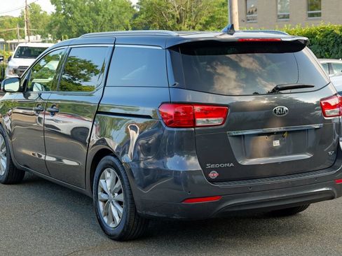 Used 2015 Kia Sedona EX w/ EX Premium Package FWD image 5