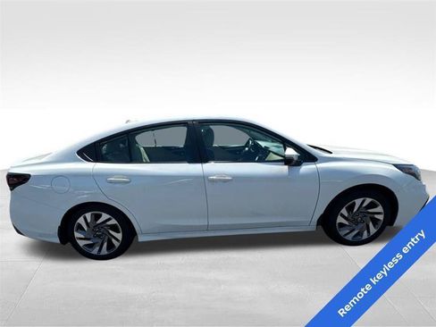 Used 2024 Subaru Legacy Limited w/ Popular Package #2 AWD/4WD image 4