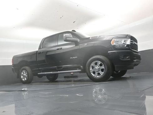 Used 2024 RAM 2500 Big Horn w/ Safety Group AWD/4WD image 38