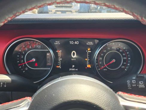 Used 2021 Jeep Wrangler Unlimited Rubicon w/ Uconnect 4C Nav & Sound Group AWD/4WD image 20
