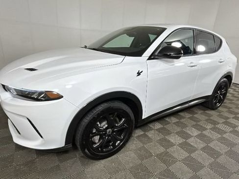 Used 2024 Dodge Hornet R/T w/ R/T Blacktop Package AWD/4WD image 7