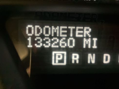 Used 2013 GMC Acadia SLT image 30