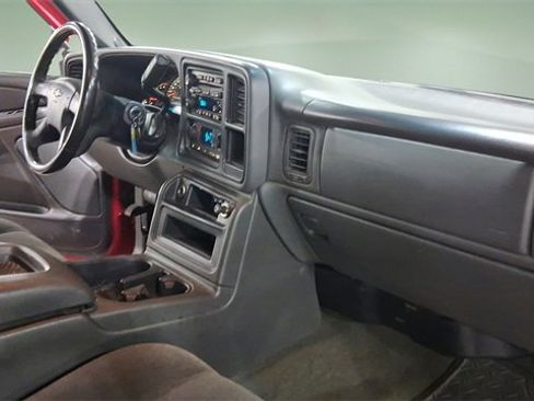 Used 2006 Chevrolet Silverado 2500 LT image 19