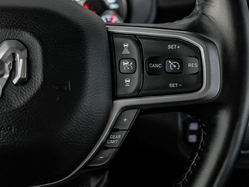 Used 2024 RAM 2500 Big Horn w/ Safety Group image 18