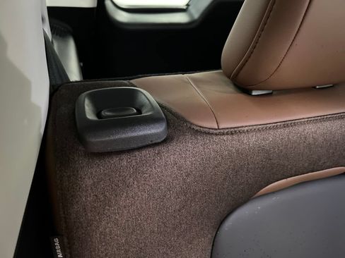 Used 2025 Ford Bronco Sport Outer Banks w/ Outer Banks Tech Package+ AWD/4WD image 34