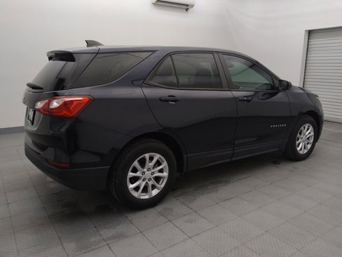Used 2020 Chevrolet Equinox LS image 10