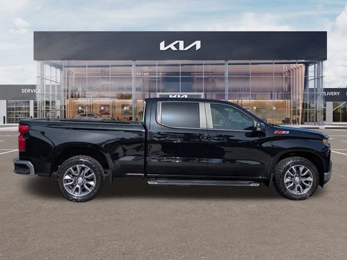 Used 2021 Chevrolet Silverado 1500 LT w/ All Star Edition Plus AWD/4WD image 3