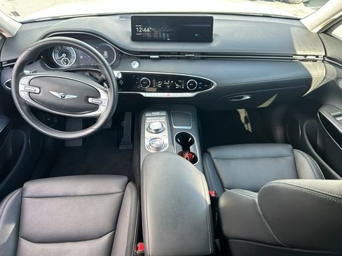 Used 2025 Genesis GV70 2.5T image 30