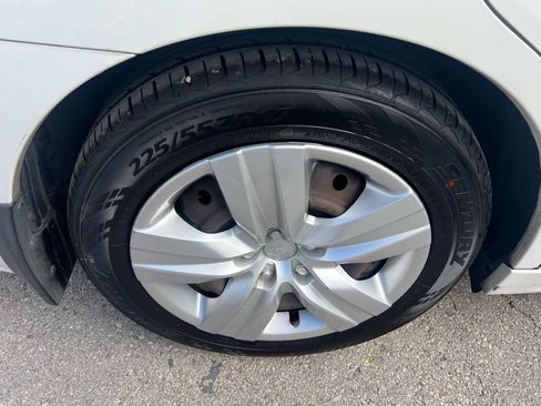 Used 2015 Subaru Legacy 2.5i w/ Popular Package #2 AWD/4WD image 31