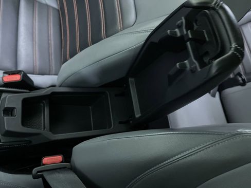 Used 2024 Nissan Kicks SR w/ SR Premium Package image 25