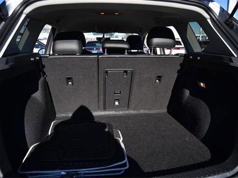 Certified 2022 Volkswagen Taos SE image 24