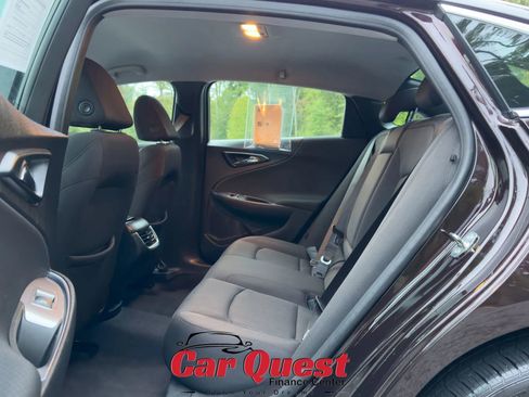 Used 2020 Chevrolet Malibu LT FWD image 12