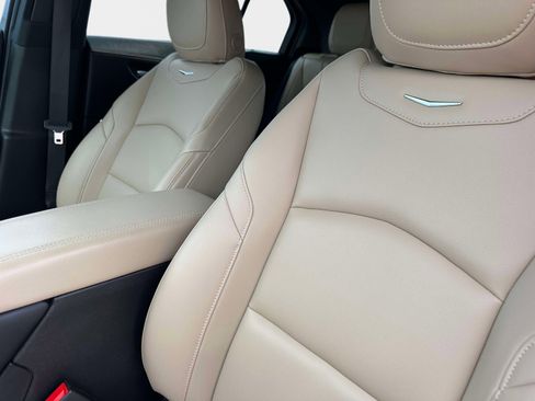 Used 2024 Cadillac XT4 Luxury image 21