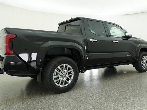 New 2026 Toyota Tacoma Limited AWD/4WD image 7