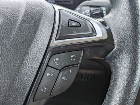 Used 2024 Ford Edge SEL AWD/4WD image 25