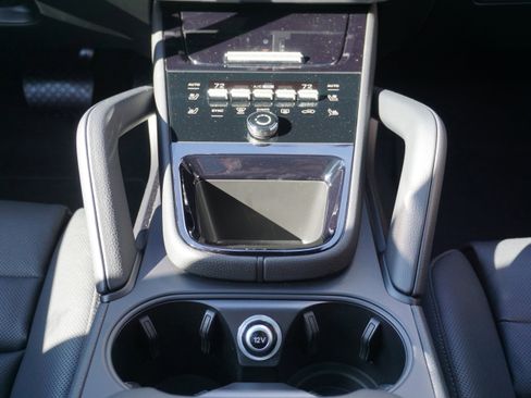 New 2026 Porsche Cayenne AWD/4WD image 28