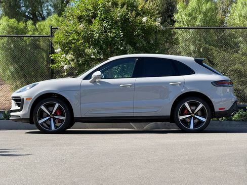 Used 2026 Porsche Macan S AWD/4WD image 2