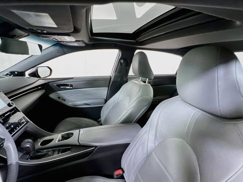 Used 2019 Toyota Avalon Limited w/ Advanced Safety Package FWD image 22