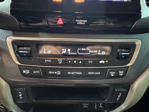 Used 2017 Honda Pilot EX-L image 30