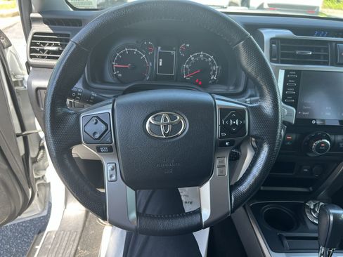 Used 2024 Toyota 4Runner SR5 Premium AWD/4WD image 18
