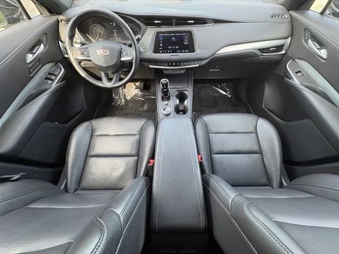 Used 2023 Cadillac XT4 Premium Luxury w/ Cold Weather Package AWD/4WD image 28