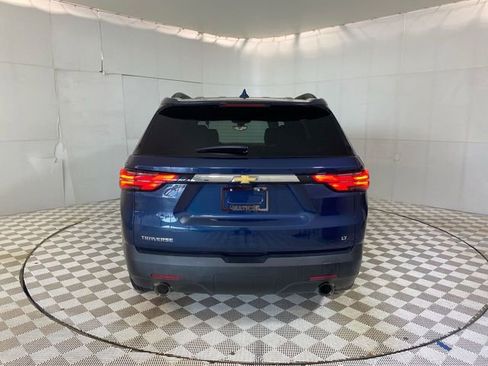 Used 2023 Chevrolet Traverse LT w/ LT Premium Package FWD image 18