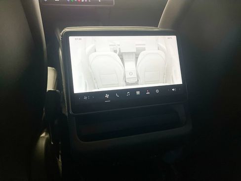 Used 2025 Tesla Model 3 Long Range RWD image 24