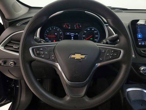 Used 2023 Chevrolet Malibu LT image 16