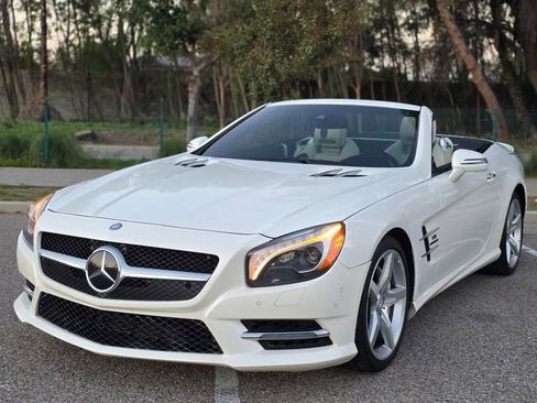 Used 2013 Mercedes-Benz SL 550 SL 550 image 31