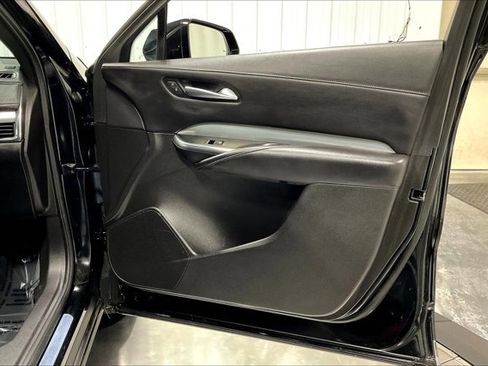 Used 2023 Cadillac XT4 Premium Luxury image 23