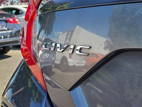 Used 2018 Honda Civic Si image 17